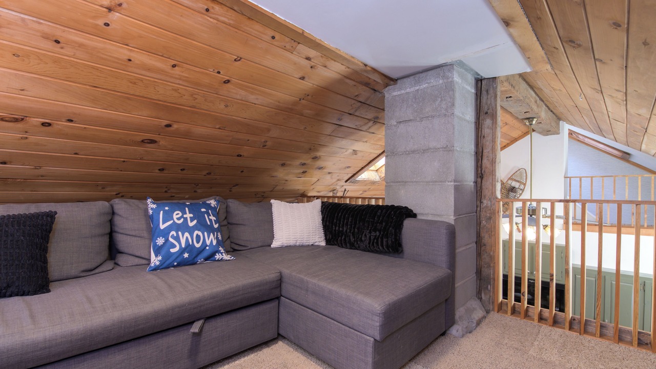 Photo of Livingroom in Montgomery Center