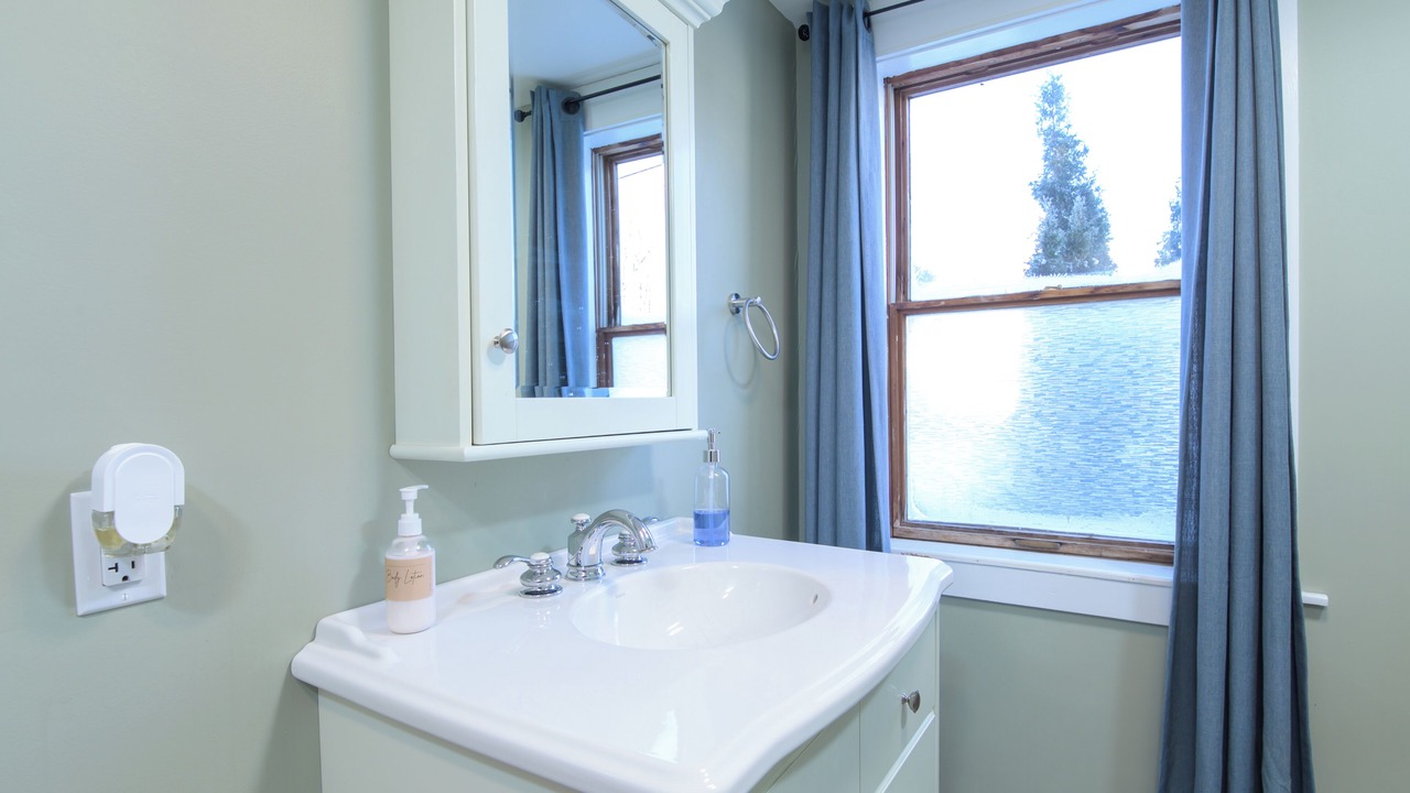 Photo of Bathroom in Montgomery Center