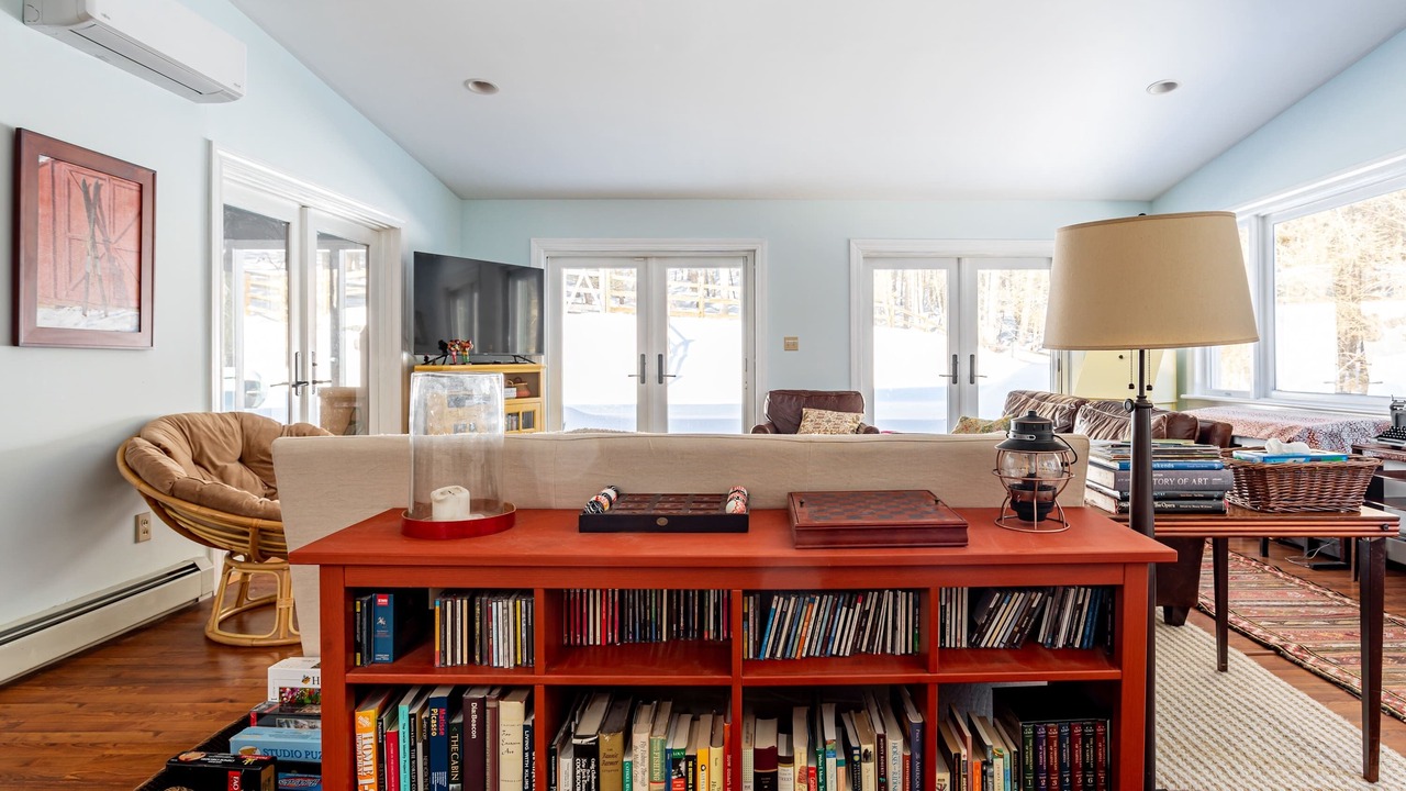 Photo of Livingroom in Livingston Manor