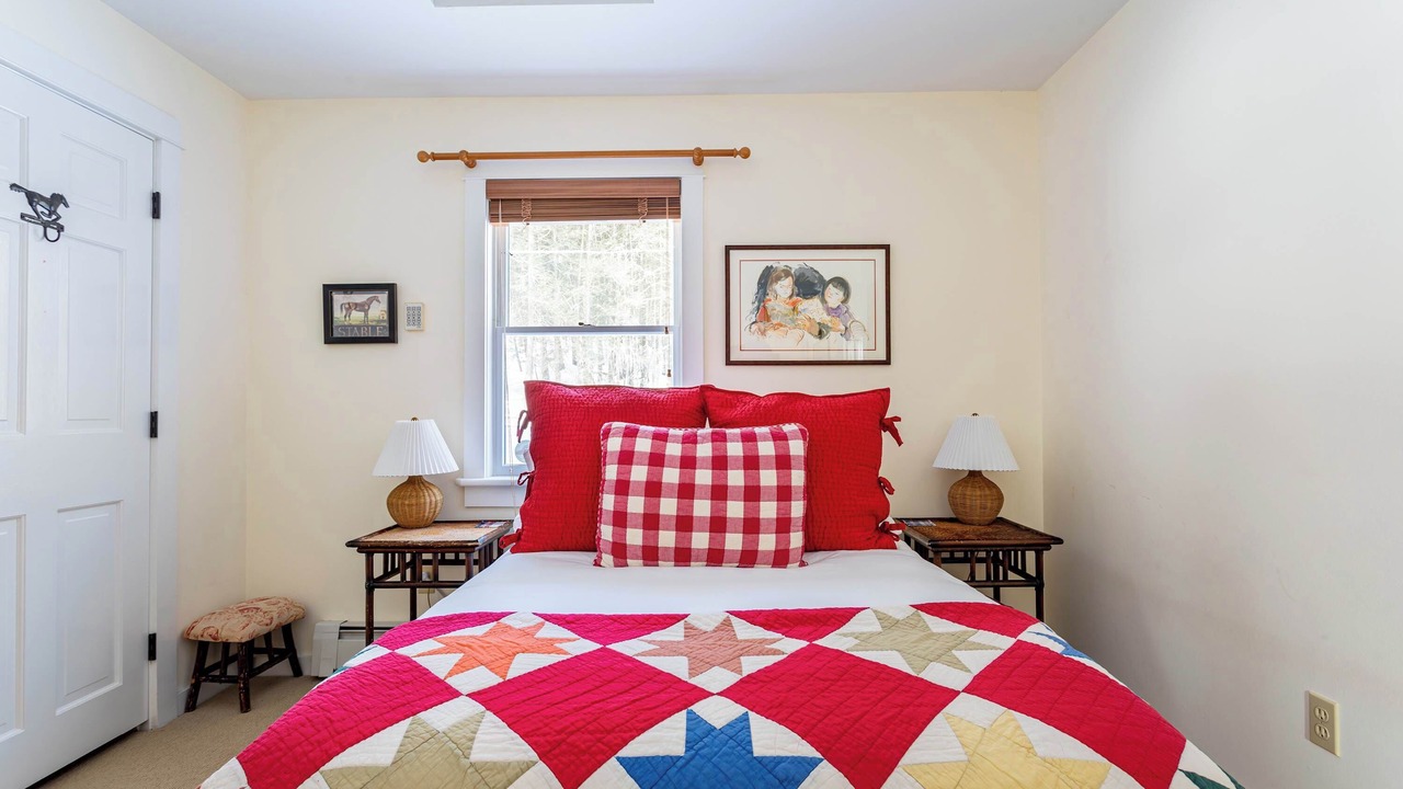 Photo of Bedroom in Livingston Manor