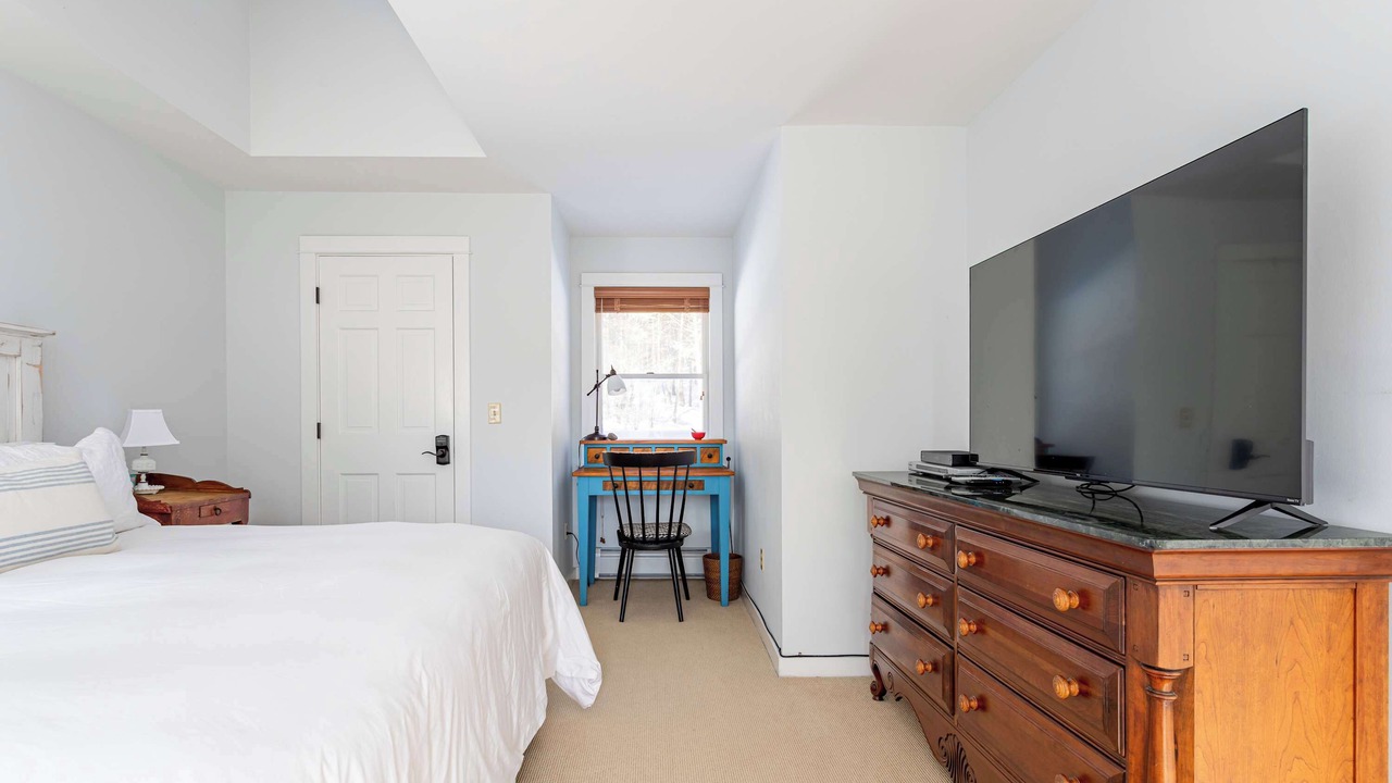 Photo of Bedroom in Livingston Manor