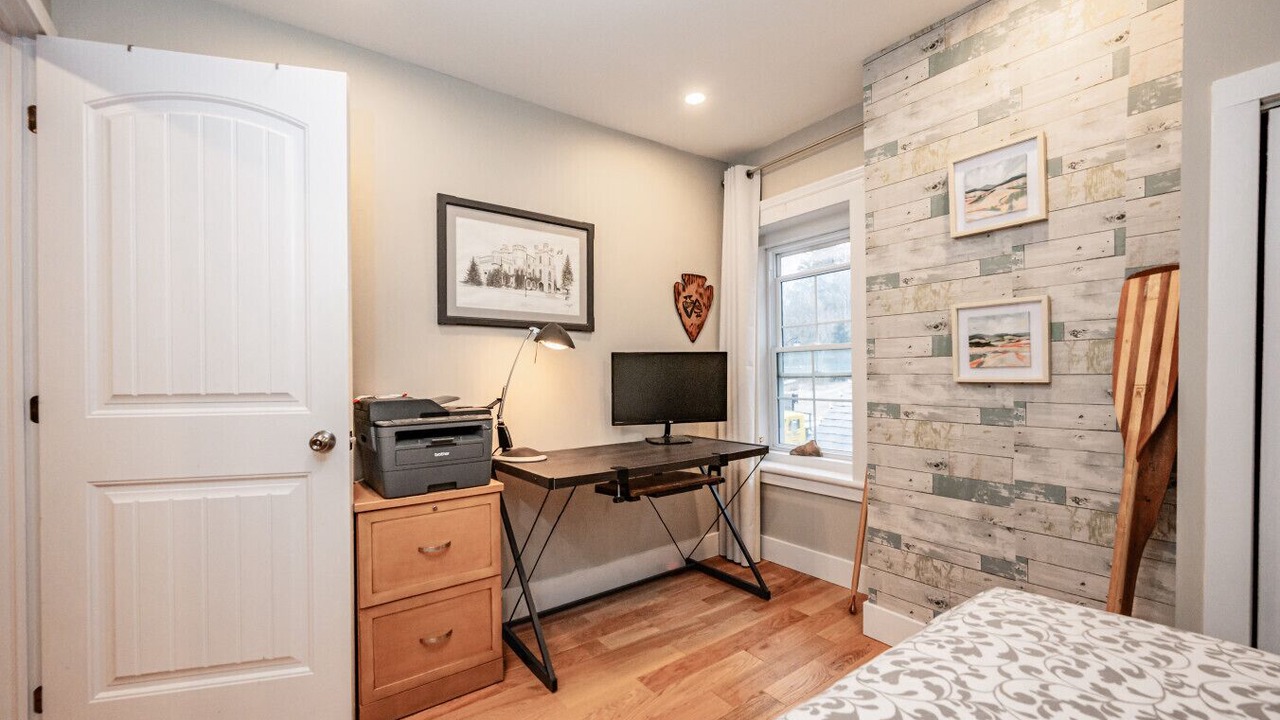 Photo of Bedroom in Elora