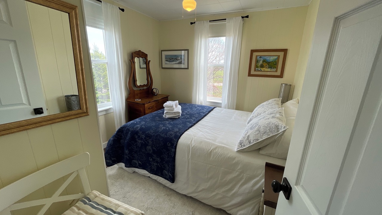 Photo of Bedroom in Bayview