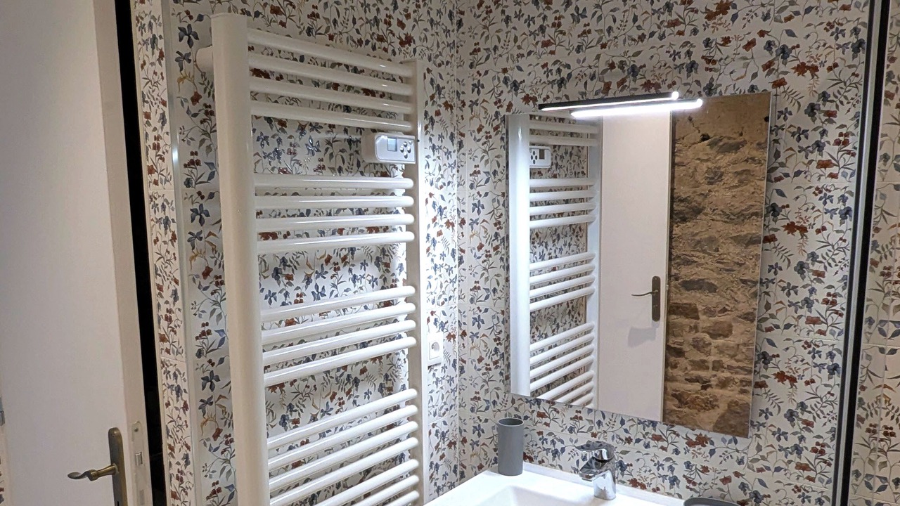 Photo of Bathroom in Orval sur Sienne