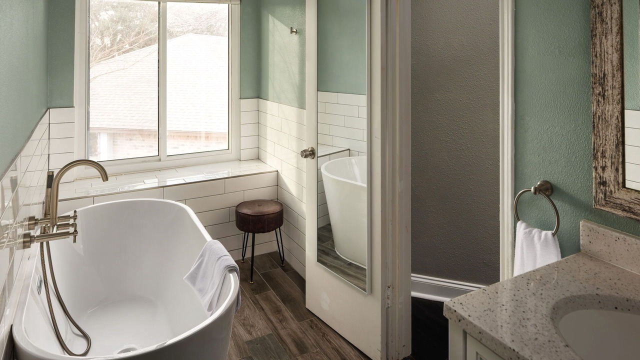 Photo of Bathroom in Meadow Park