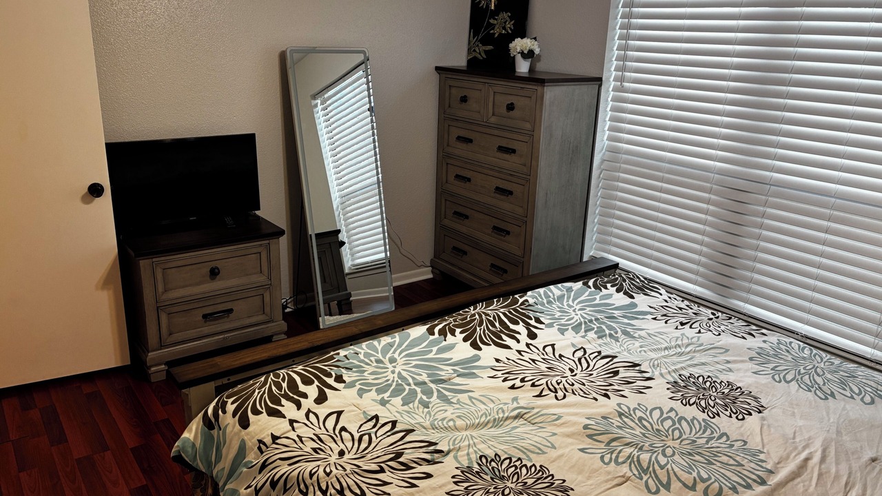 Photo of Bedroom in Astrodome