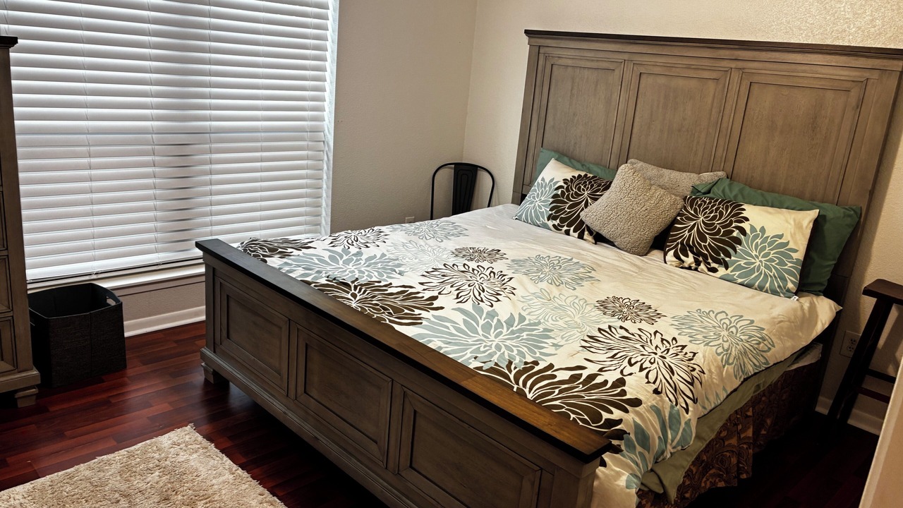 Photo of Bedroom in Astrodome