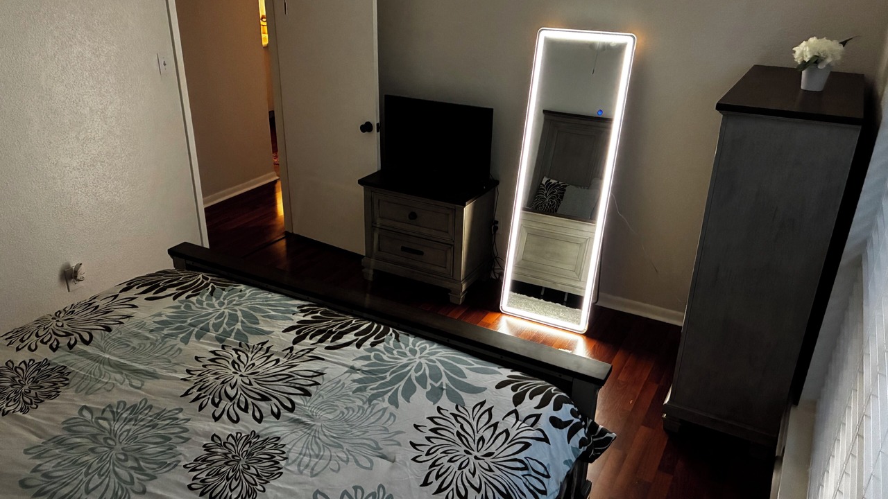 Photo of Bedroom in Astrodome