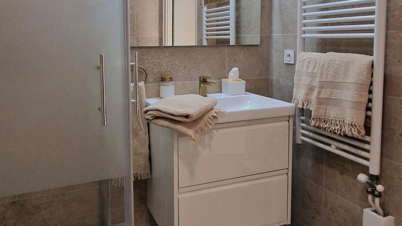 Photo of Bathroom in Villiers-sur-Marne