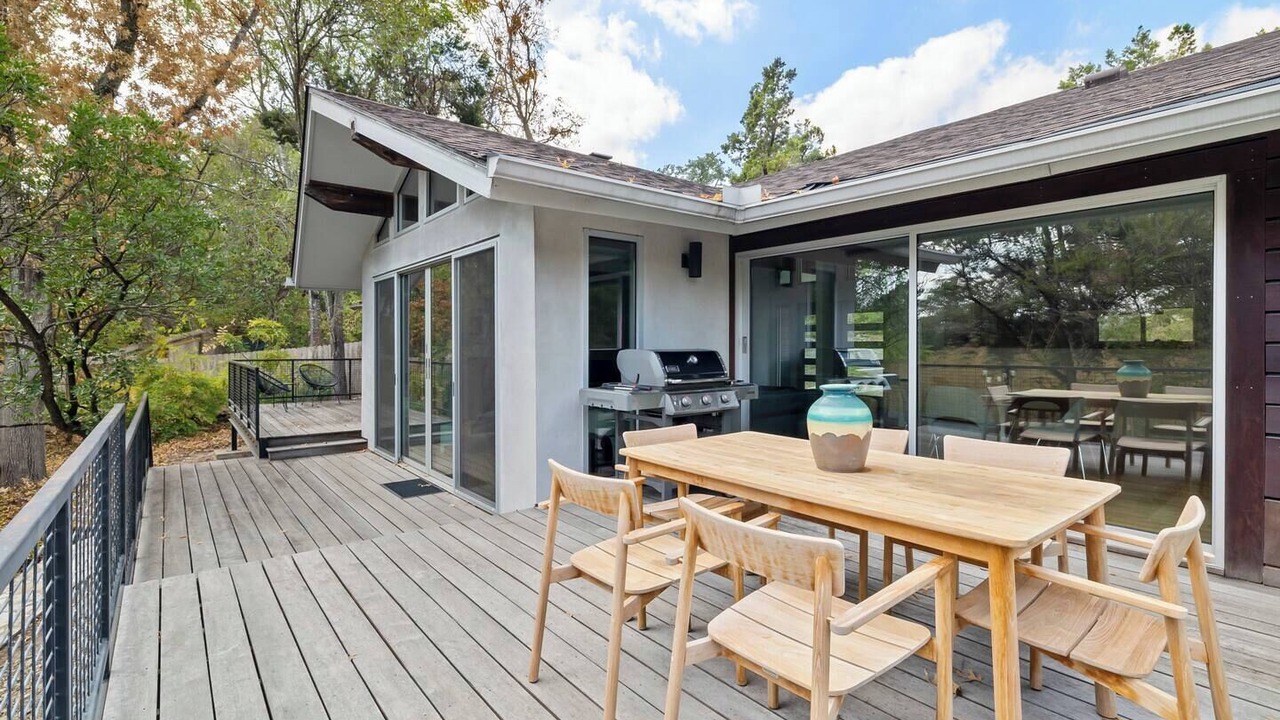 Photo of Outdoor in Stonehedge Estates
