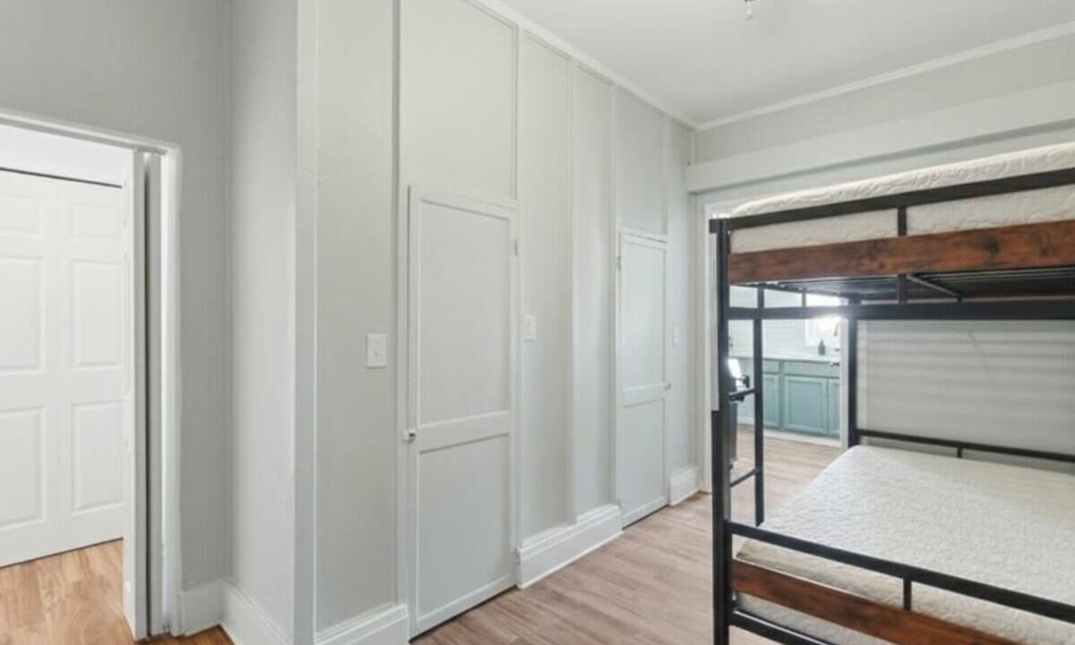 Photo of Bedroom in Downtown