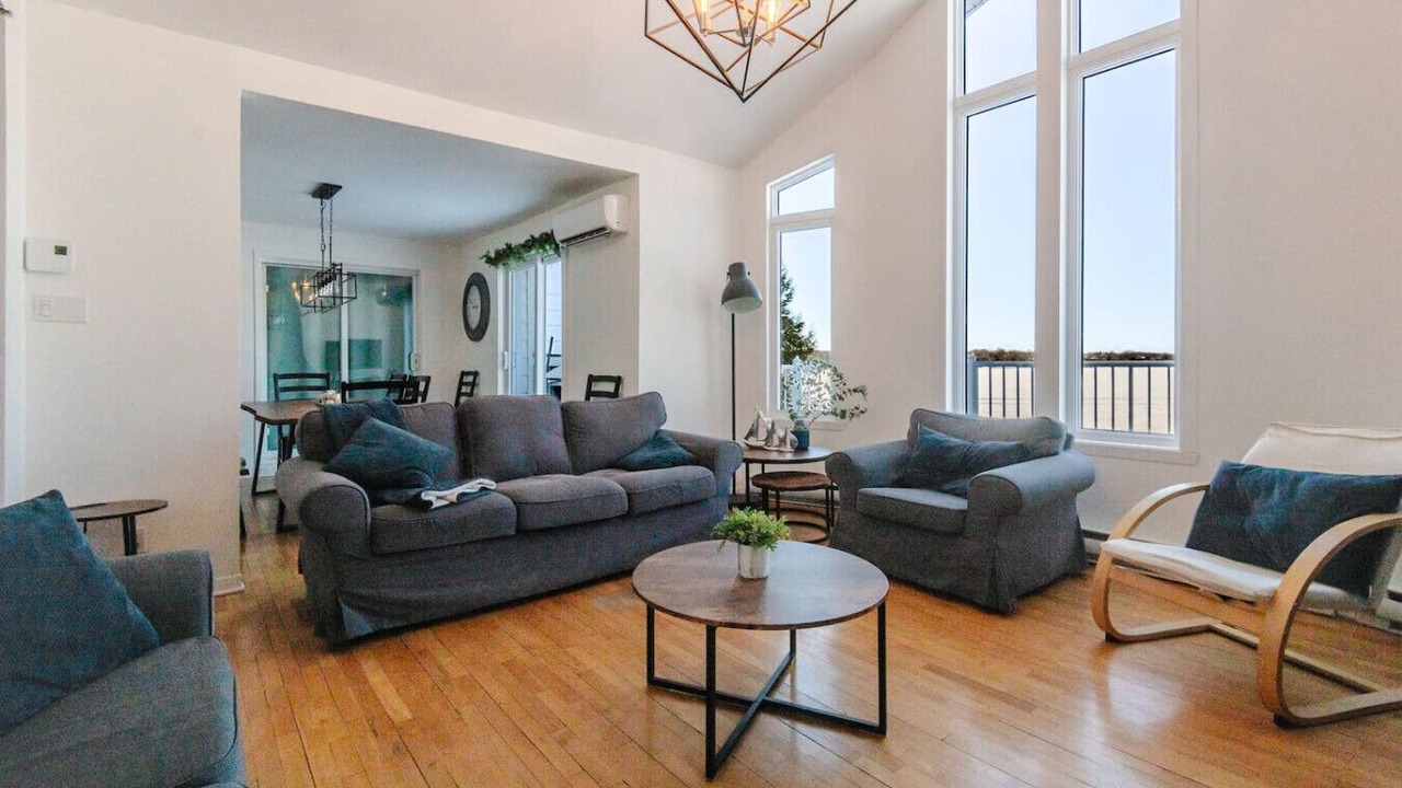 Photo of Livingroom in Saint-Andre-d'Argenteuil