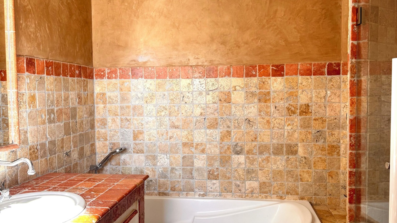 Photo of Bathroom in Bellegarde