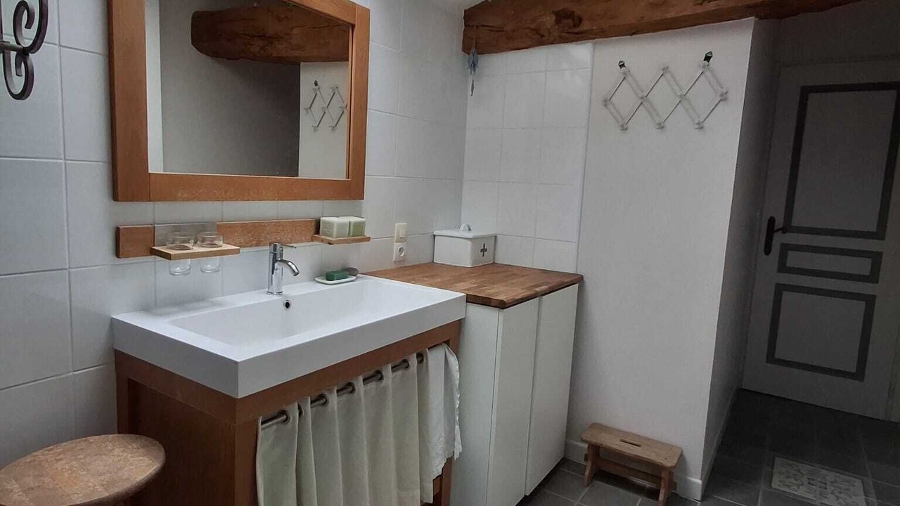 Photo of Bathroom in La Sauvetat-de-Saveres