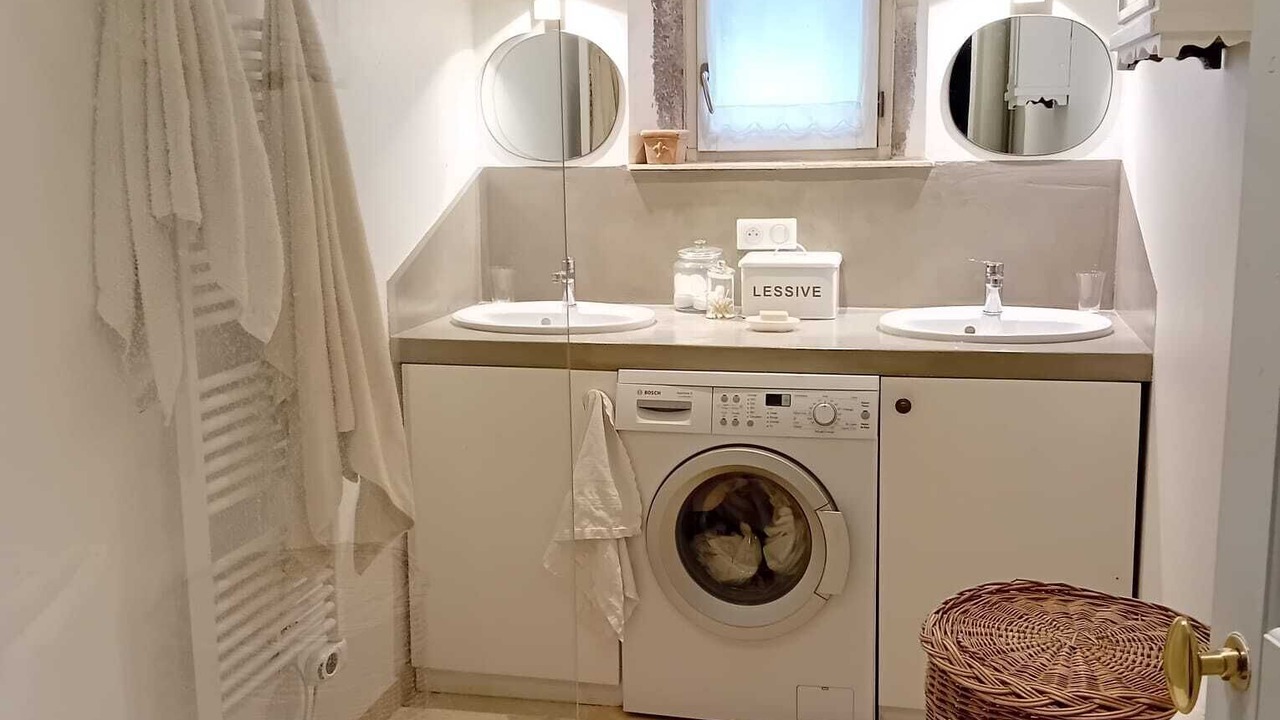 Photo of Bathroom in La Sauvetat-de-Saveres