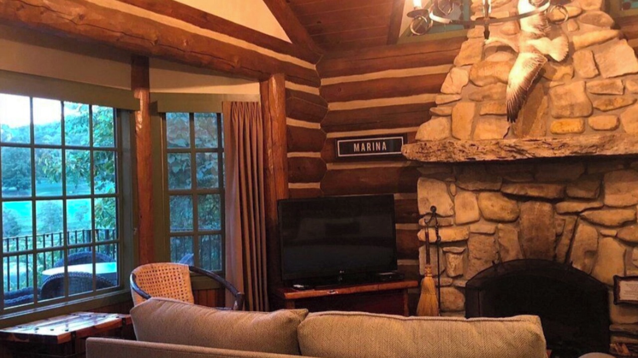 Photo of Livingroom in Big Cedars