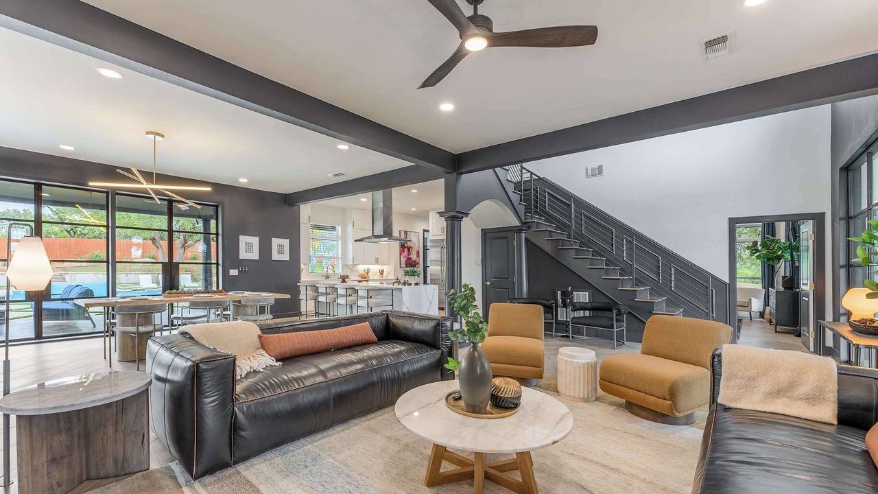 Photo of Livingroom in Austin