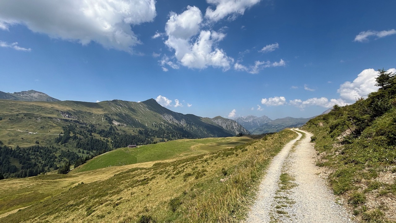 Photo of Others in Lenk