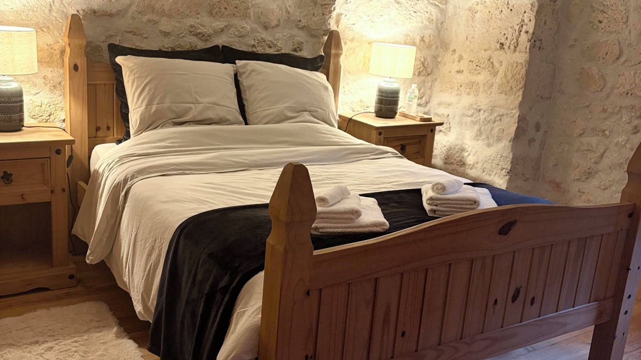 Photo of Bedroom in Pont-du-Casse