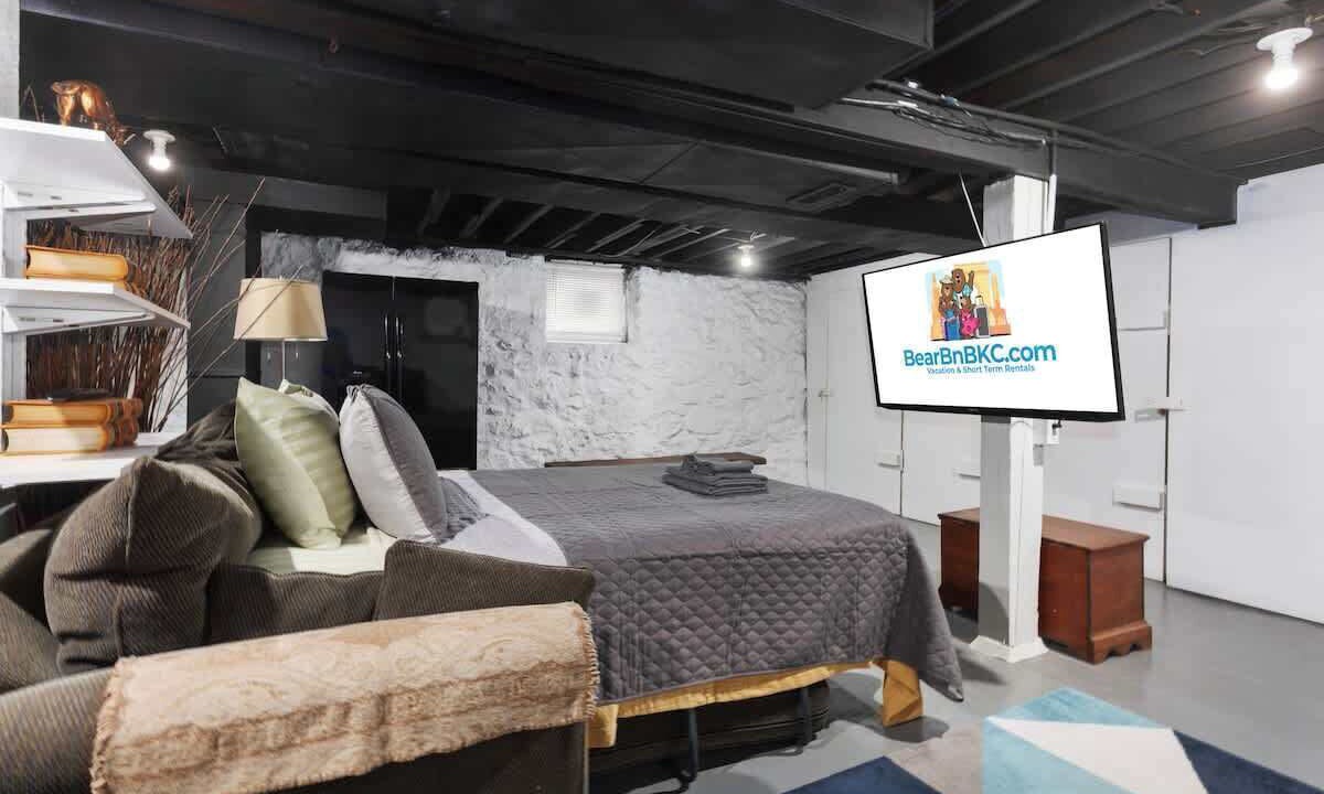 Photo of Bedroom in Rosedale