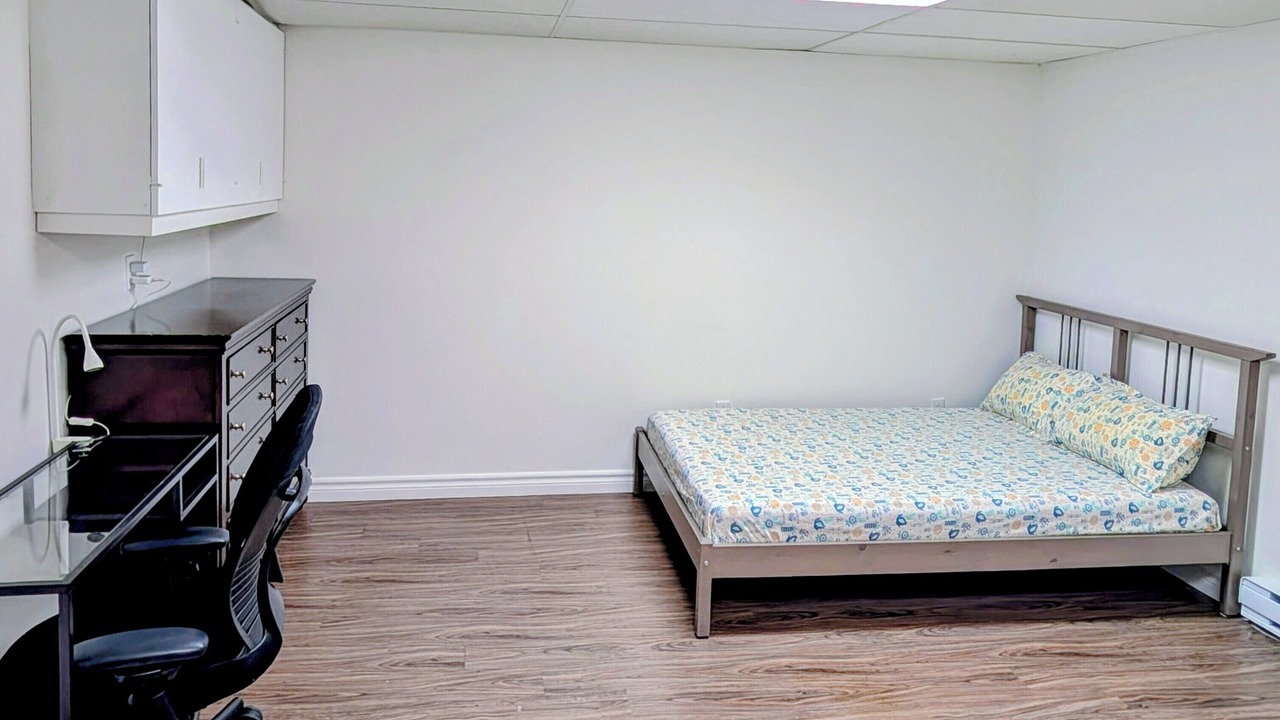 Photo of Bedroom in Notre-Dame-de-l'Ile-Perrot