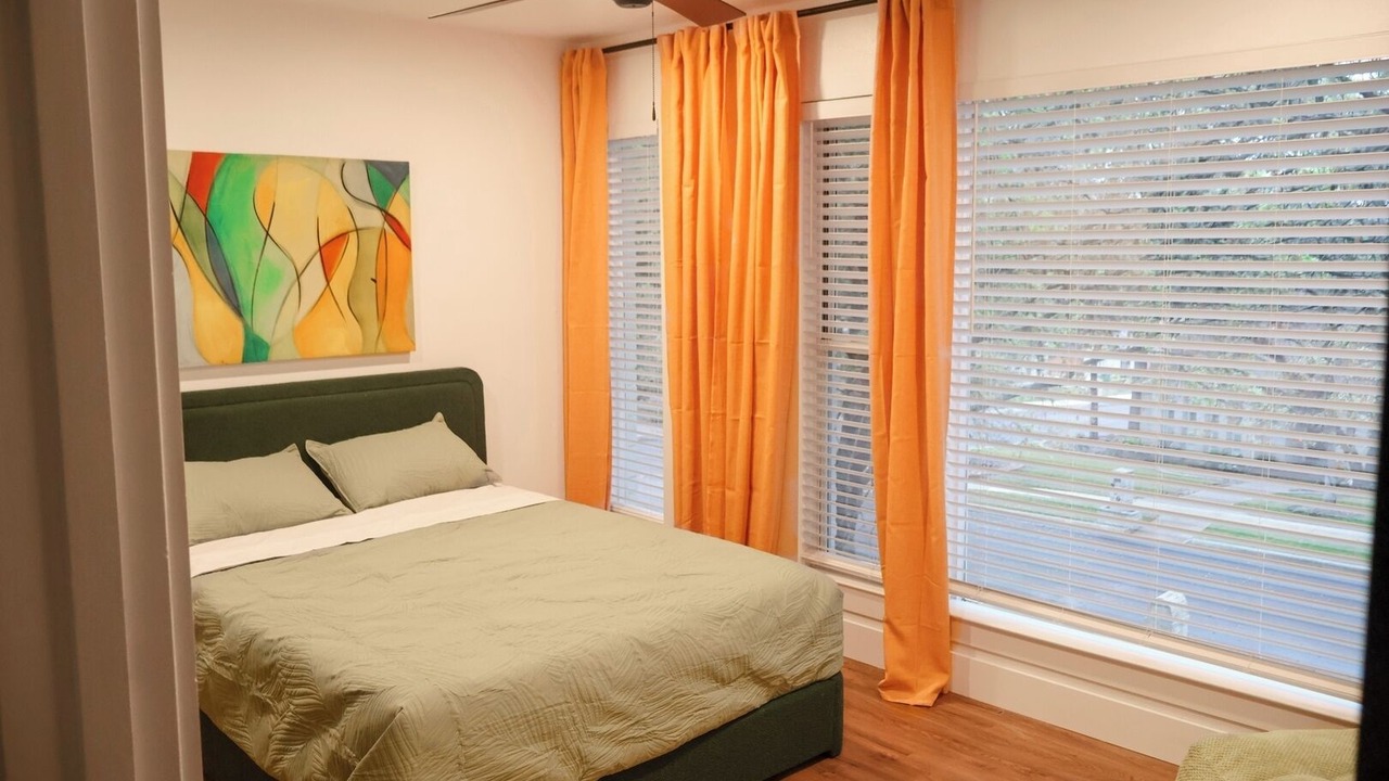 Photo of Bedroom in Hidden Creek