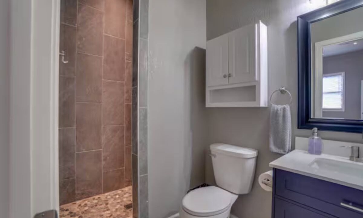 Photo of Bathroom in Uniontown