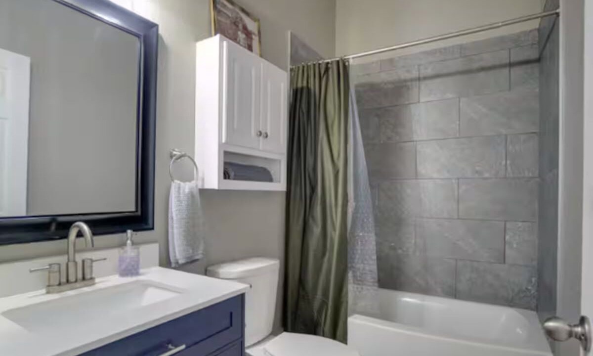 Photo of Bathroom in Uniontown