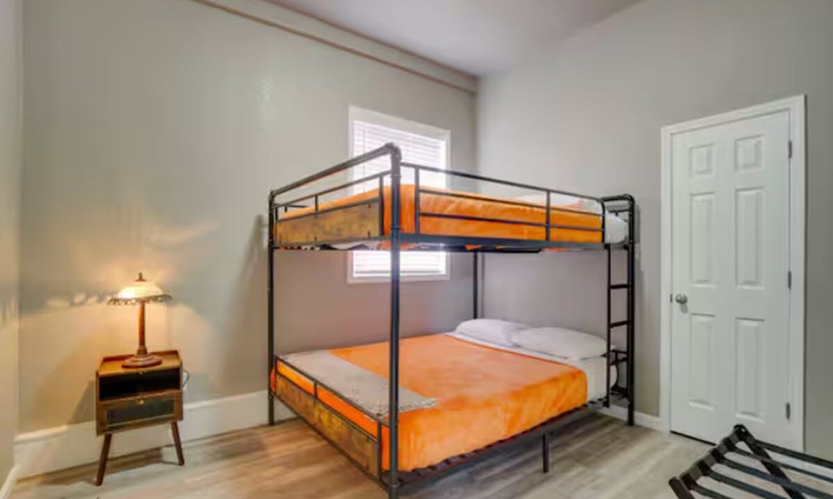 Photo of Bedroom in Uniontown