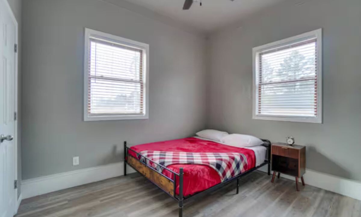 Photo of Bedroom in Uniontown