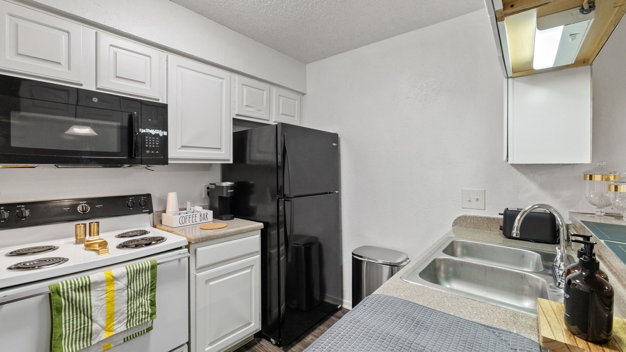 Photo of Kitchen in West Campus