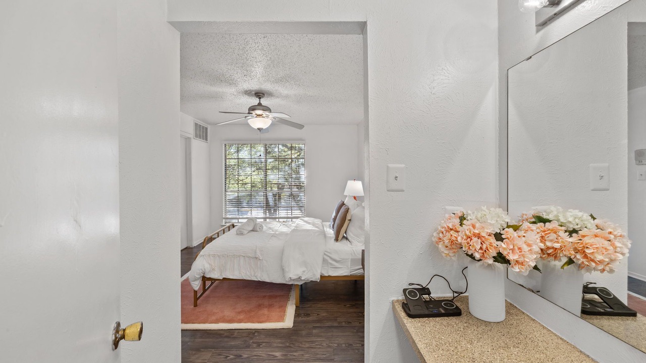 Photo of Bedroom in West Campus