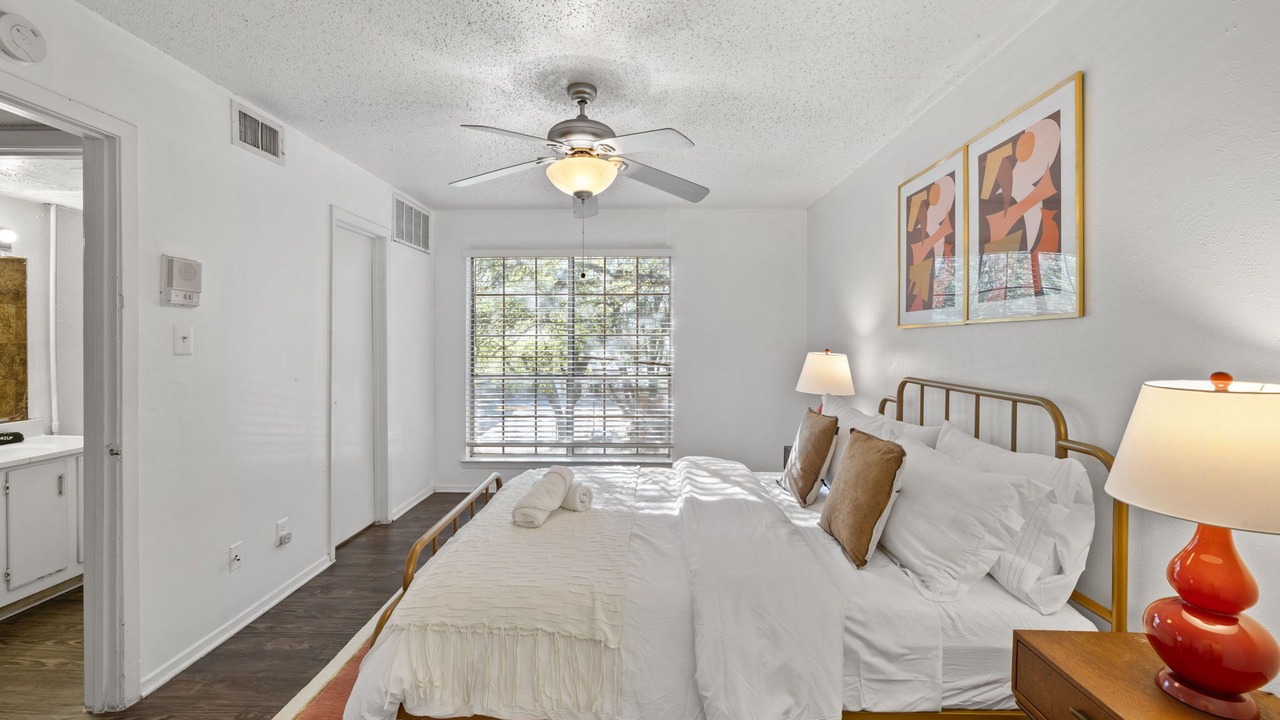 Photo of Bedroom in West Campus