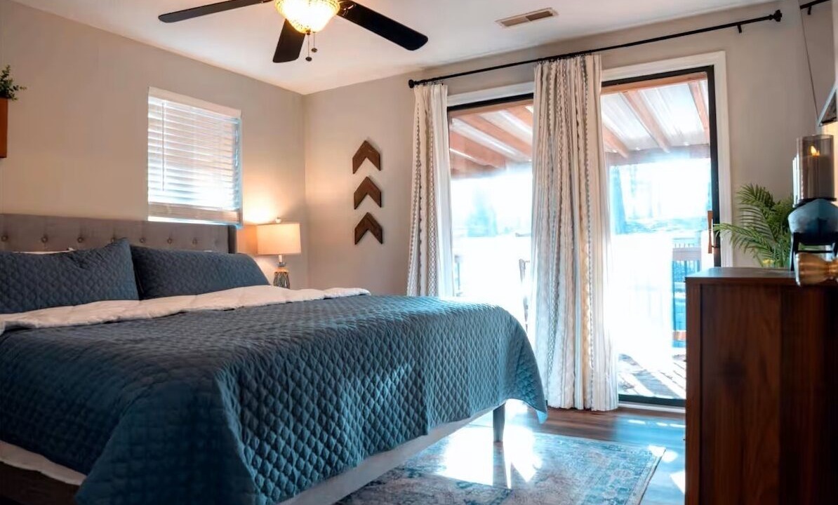Photo of Bedroom in Springville