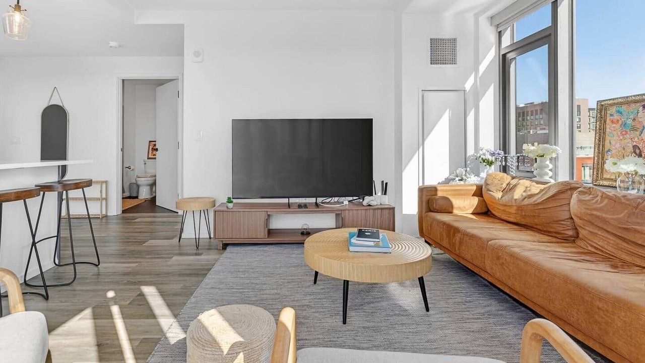 Photo of Livingroom in Shawmut