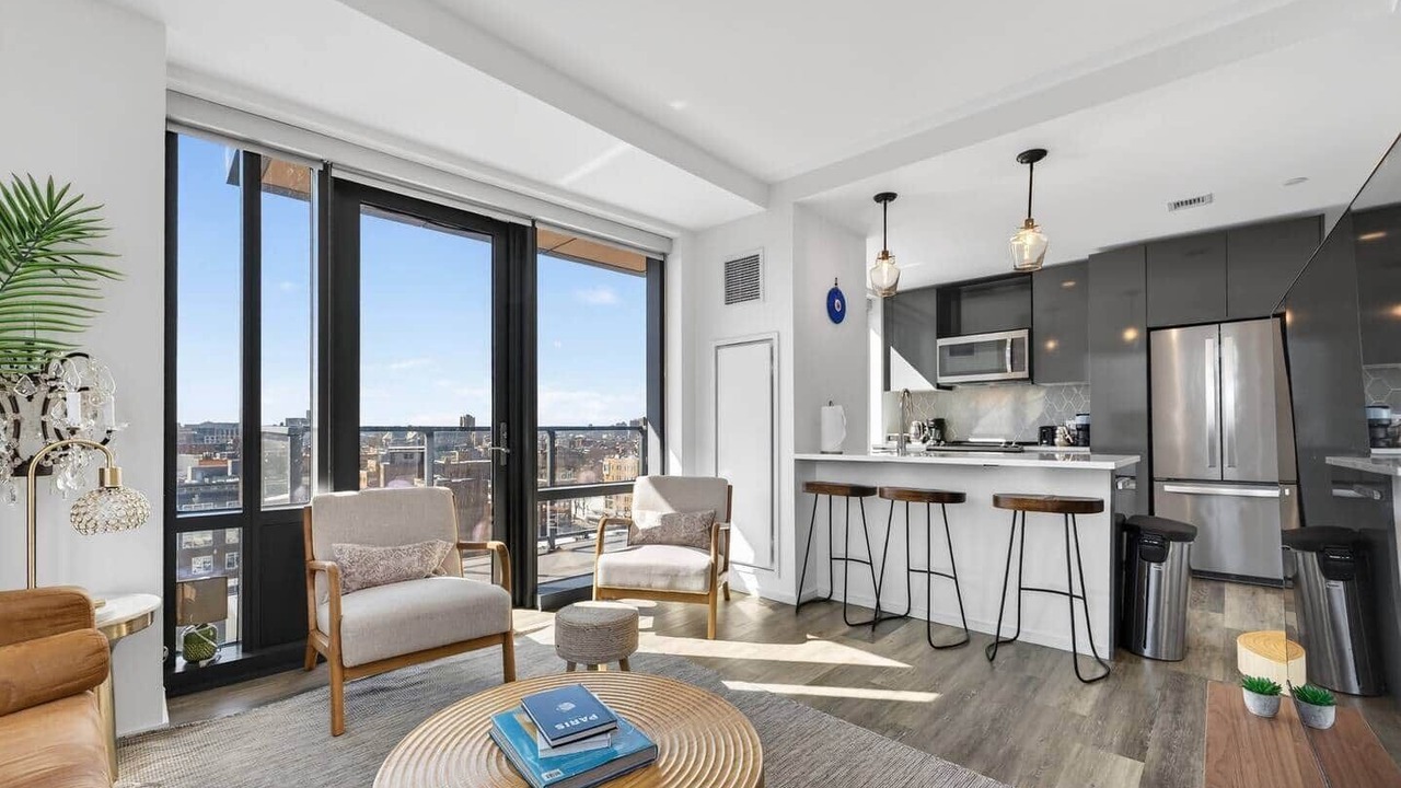 Photo of Livingroom in Shawmut