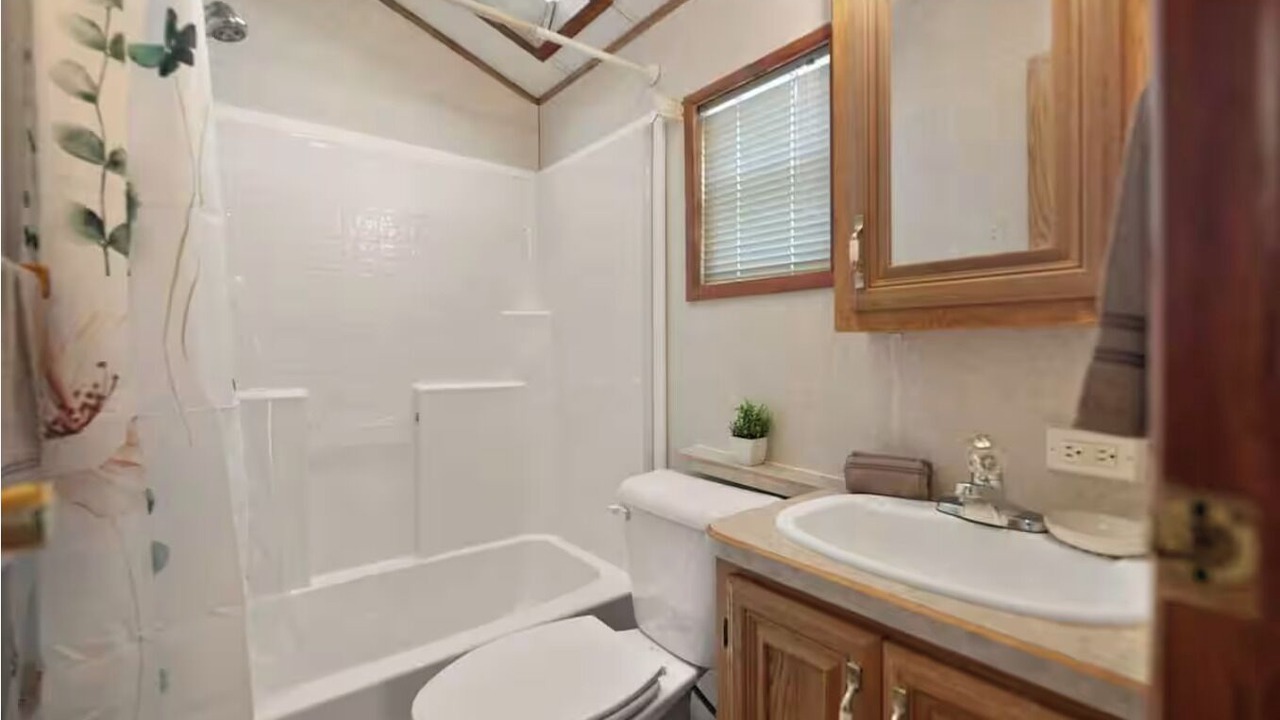 Photo of Bathroom in Stanton