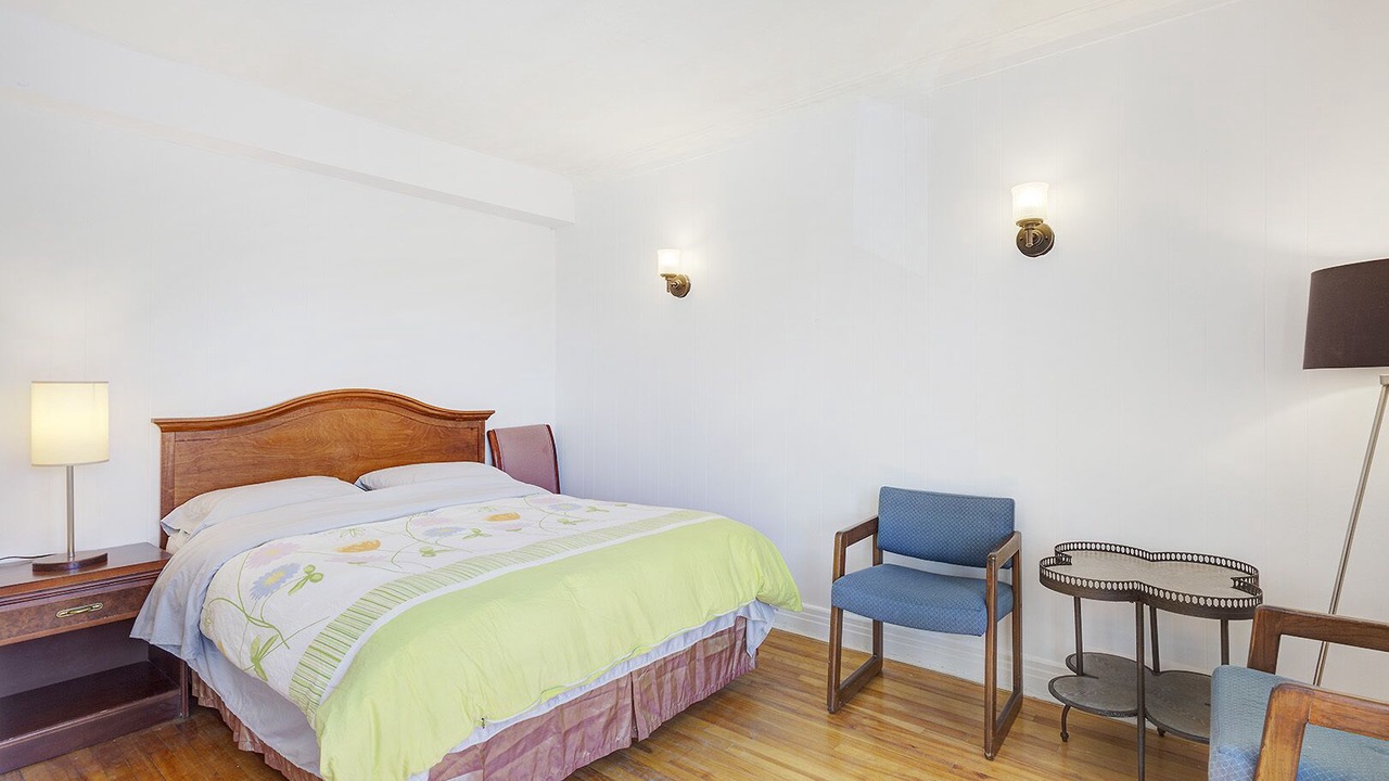 Photo of Bedroom in LaSalle