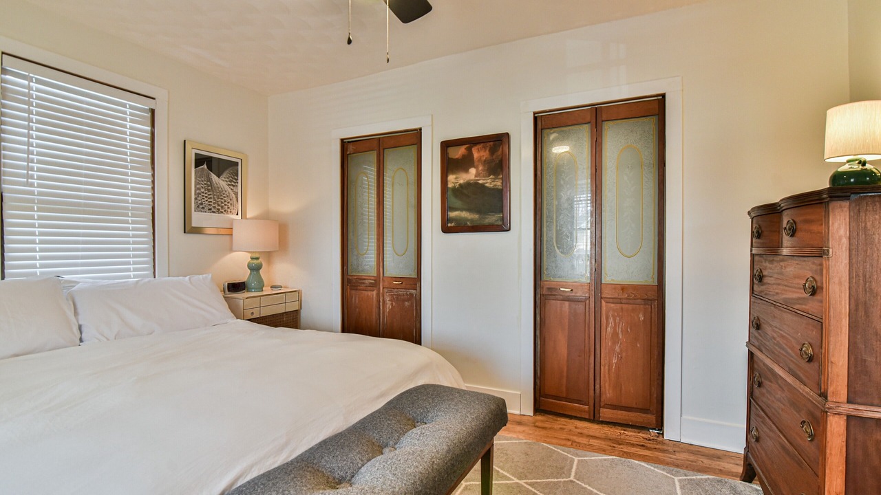 Photo of Bedroom in Historic Montford