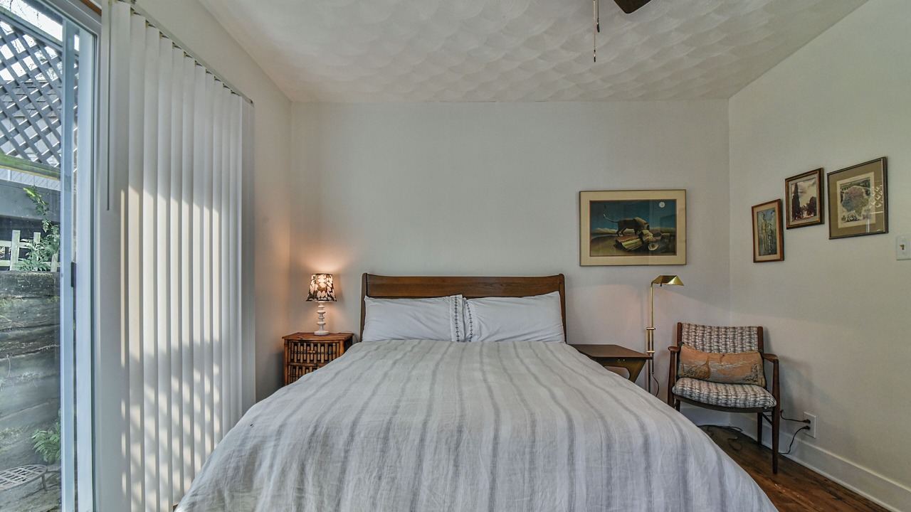 Photo of Bedroom in Historic Montford