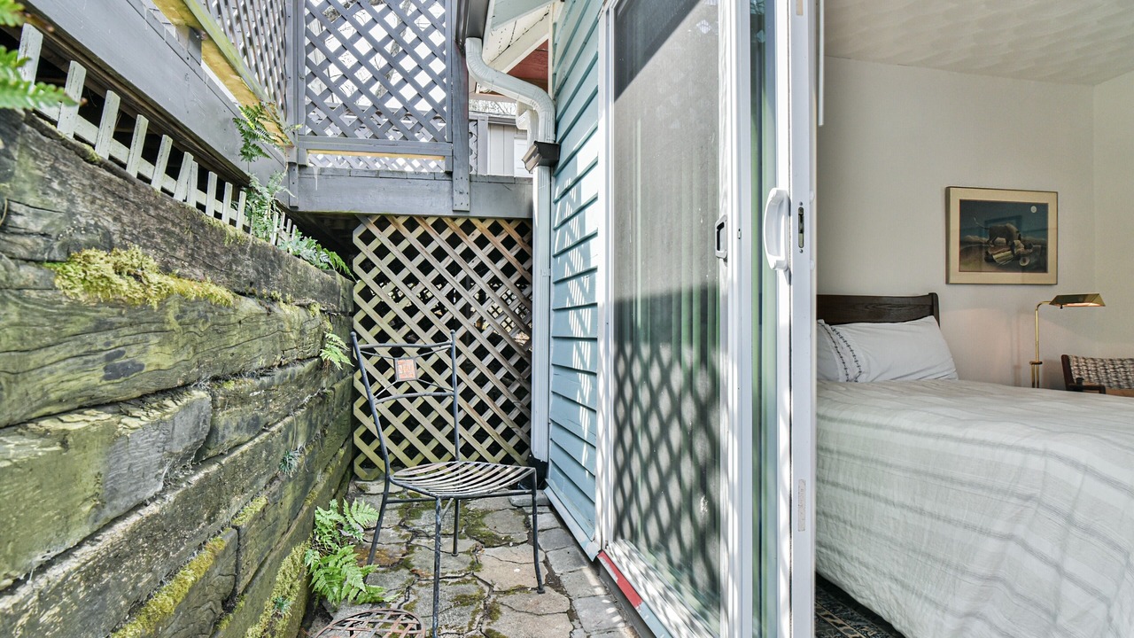 Photo of Bedroom in Historic Montford