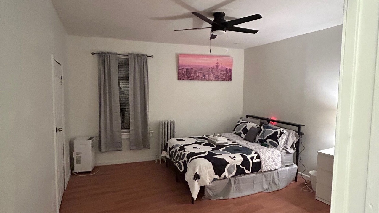 Photo of Bedroom in Lansford