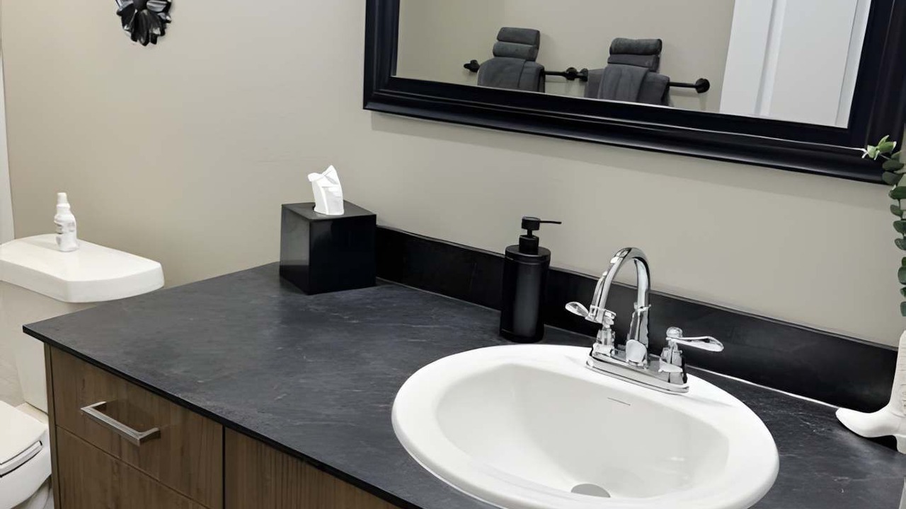 Photo of Bathroom in Floydada