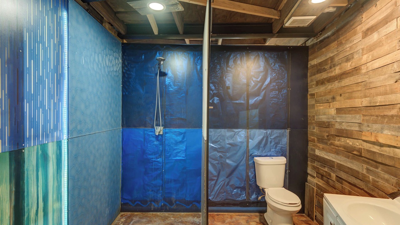 Photo of Bathroom in Minden
