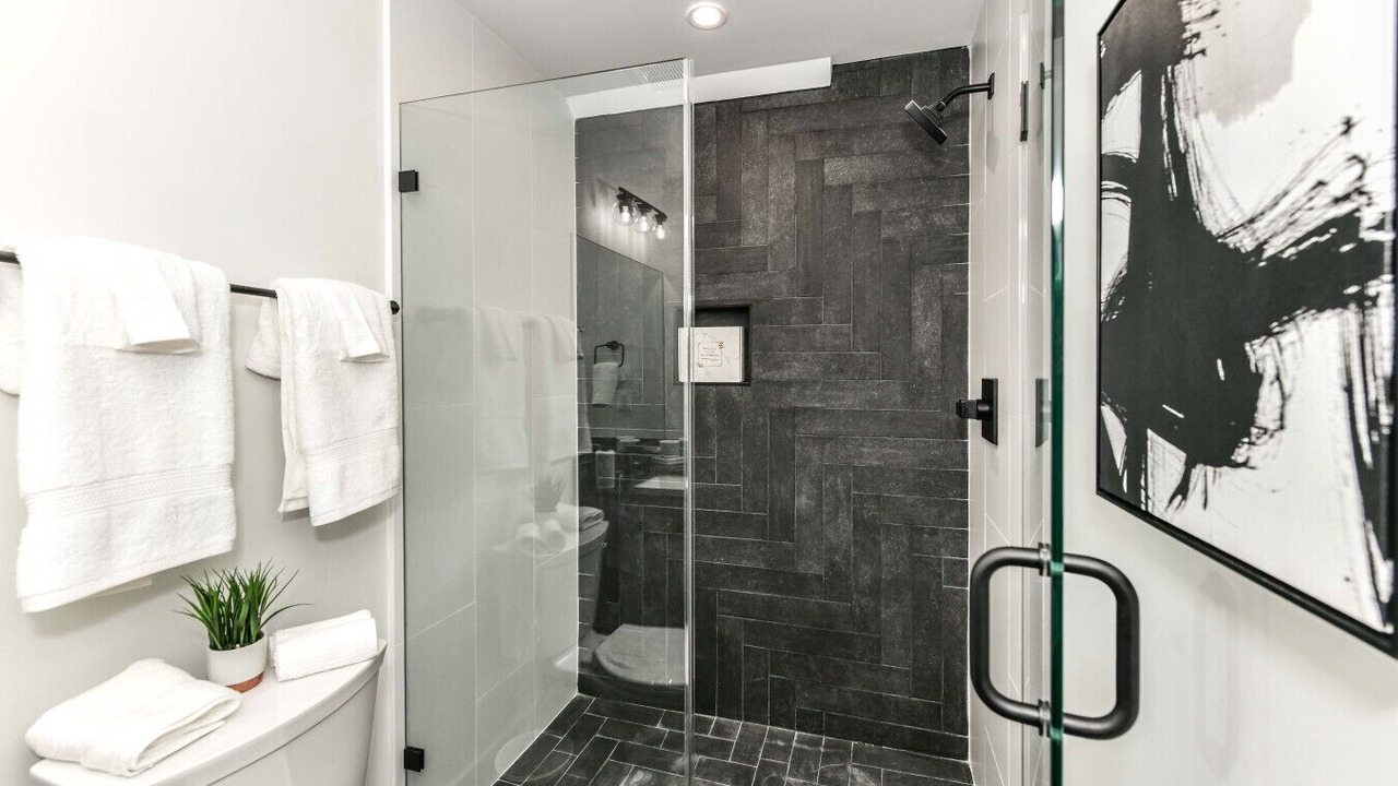 Photo of Bathroom in Park View
