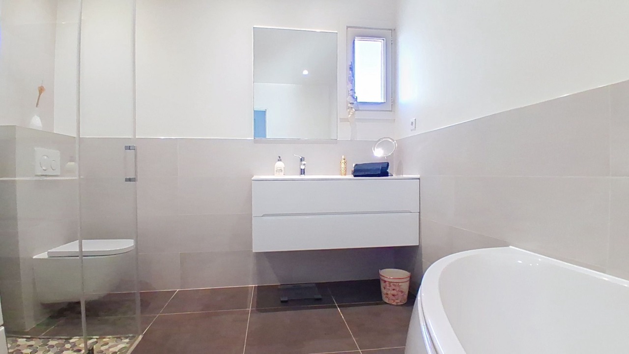 Photo of Bathroom in La Gaude