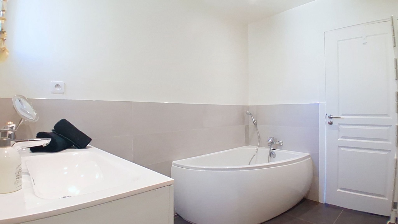 Photo of Bathroom in La Gaude