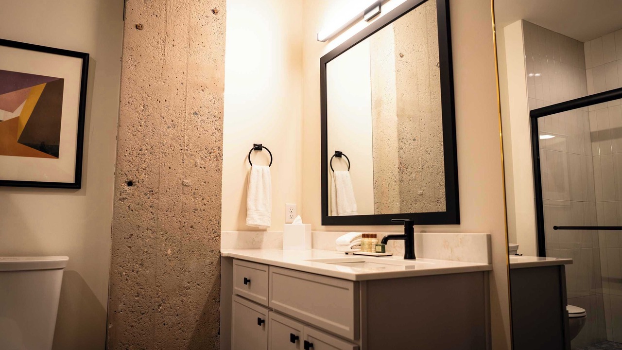 Photo of Bathroom in Downtown Minneapolis