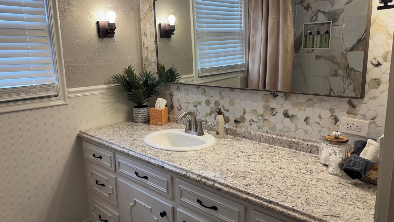 Photo of Bathroom in Enid