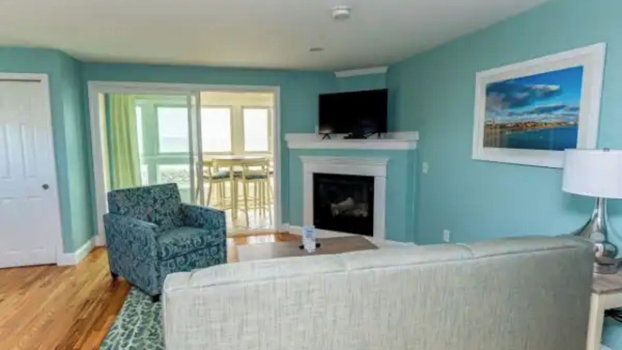 Photo of Livingroom in West Harwich